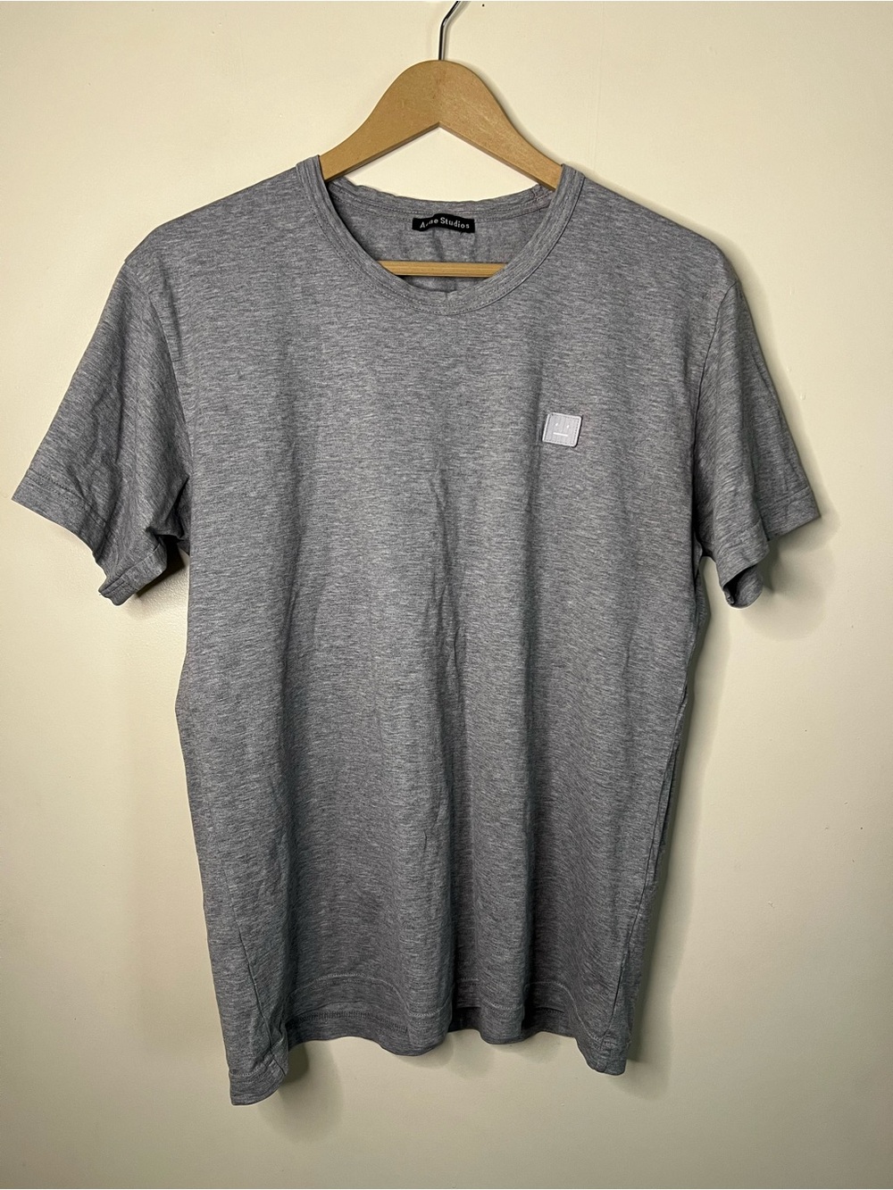 Acne Studios 25E173 Nash Face Gray T Shirt Size M